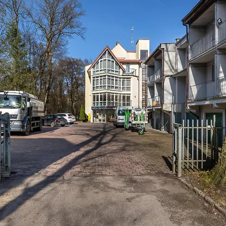 Tarsis In By Rent Like Apartamento