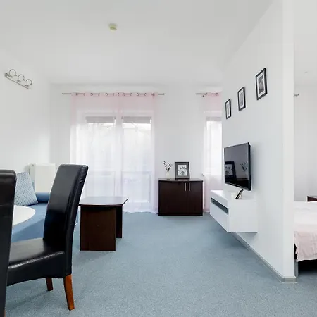 Tarsis In By Rent Like Apartamento